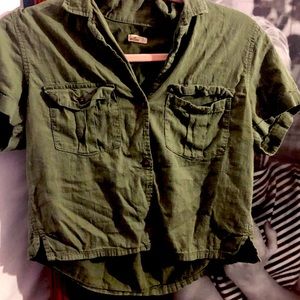 Hollister top green color